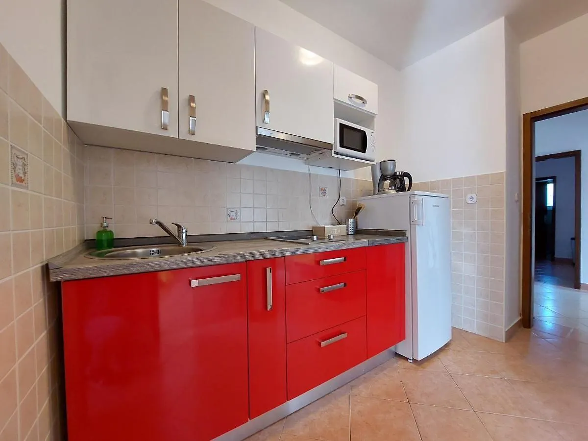 Apartments Nono Jadranovo 0*,  Croatia