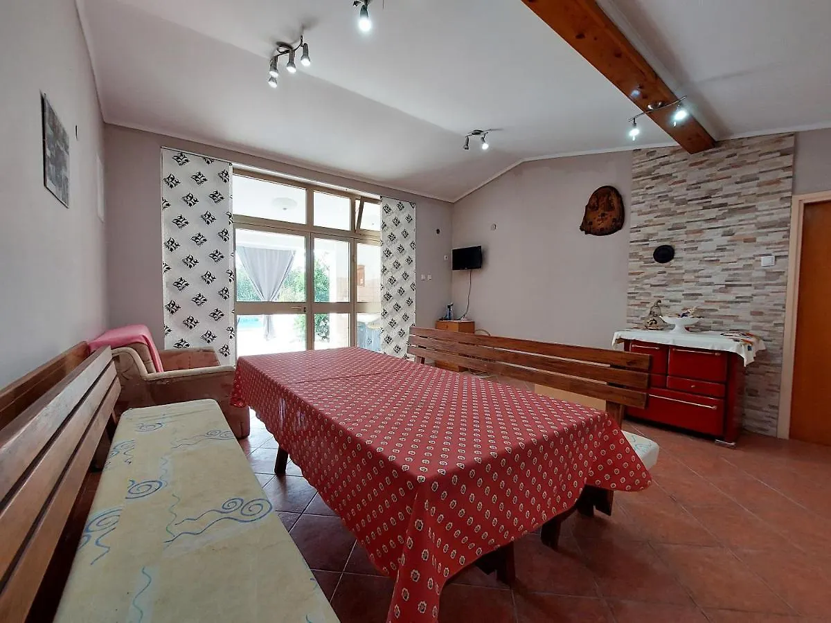Apartments Nono Jadranovo