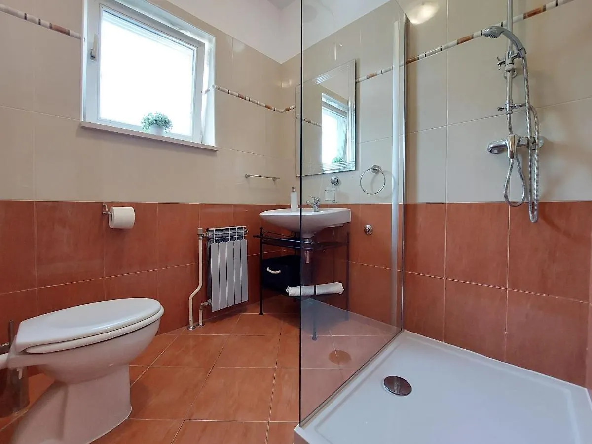 Apartments Nono Jadranovo
