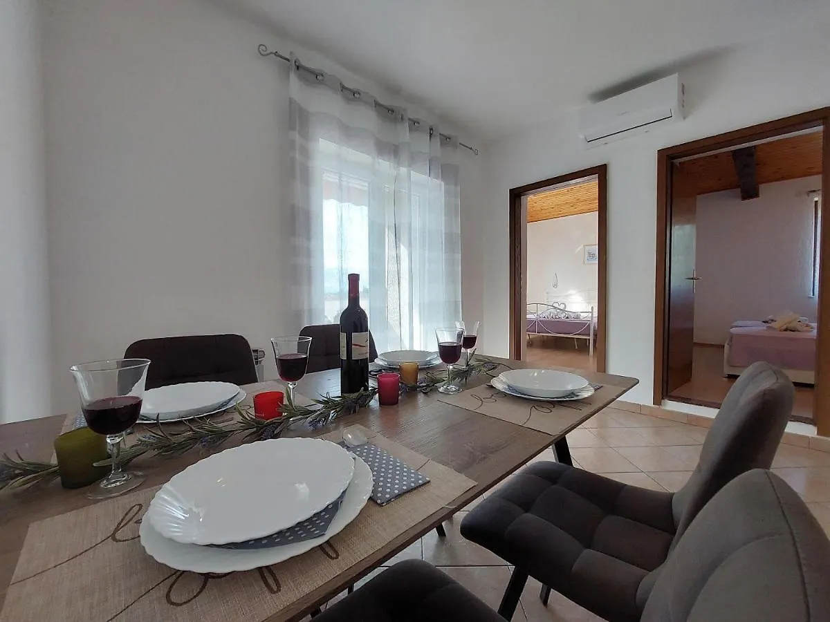 Apartments Nono Jadranovo Croatia